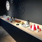 Ibis Styles Valenciennes Foret 3* Petite Forêt