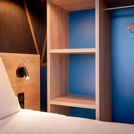 Hotel Ibis Styles Valenciennes Foret 3*