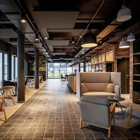 Hotel Ibis Styles Valenciennes Foret