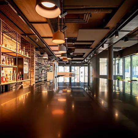 Ibis Styles Valenciennes Foret Petite Forêt