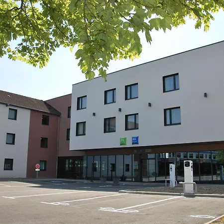 Ibis Styles Valenciennes Foret Hotel 3*