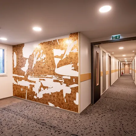 Ibis Styles Valenciennes Foret Hotel Petite Forêt