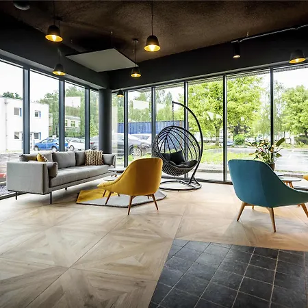 Ibis Styles Valenciennes Foret Petite Forêt