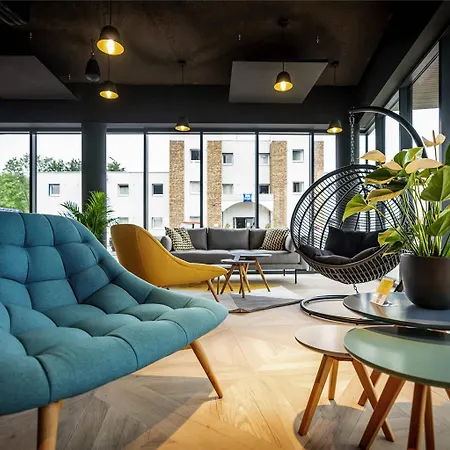Ibis Styles Valenciennes Foret