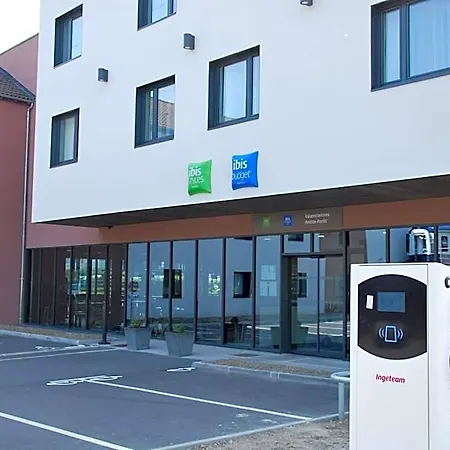 Ibis Styles Valenciennes Foret