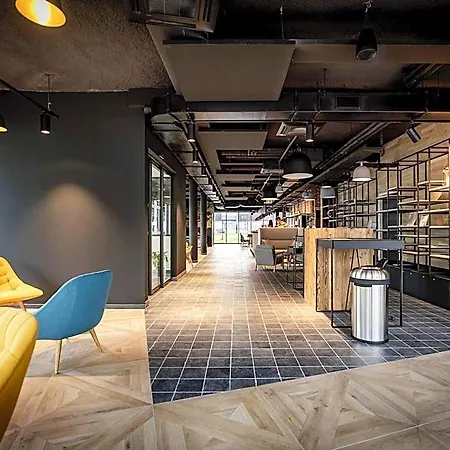 Hotel Ibis Styles Valenciennes Foret 3*