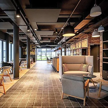 Hotel Ibis Styles Valenciennes Foret