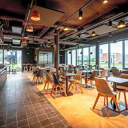 Ibis Styles Valenciennes Foret 3*