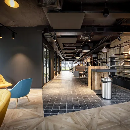Ibis Styles Valenciennes Foret