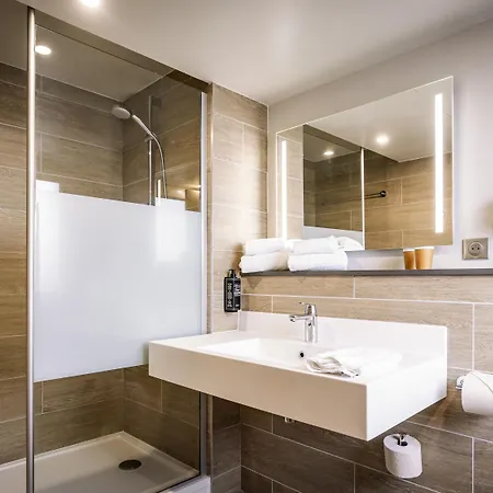 Ibis Styles Valenciennes Foret Petite Forêt