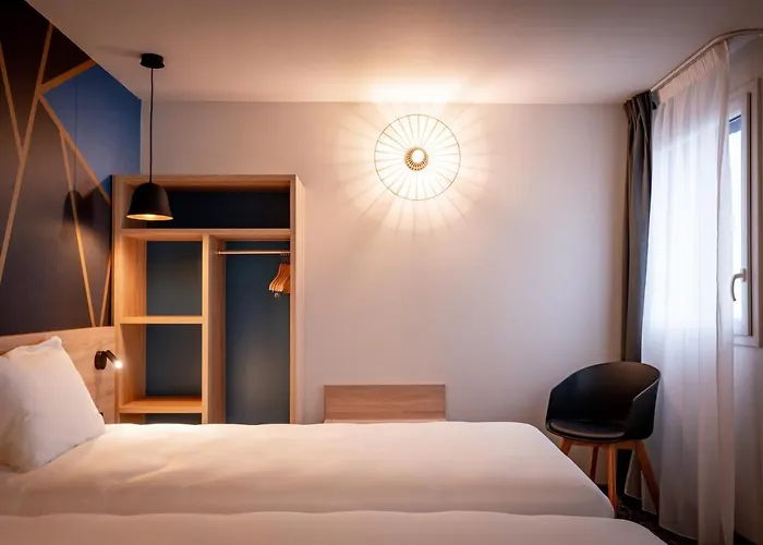 فندق Ibis Styles Valenciennes Foret 3*