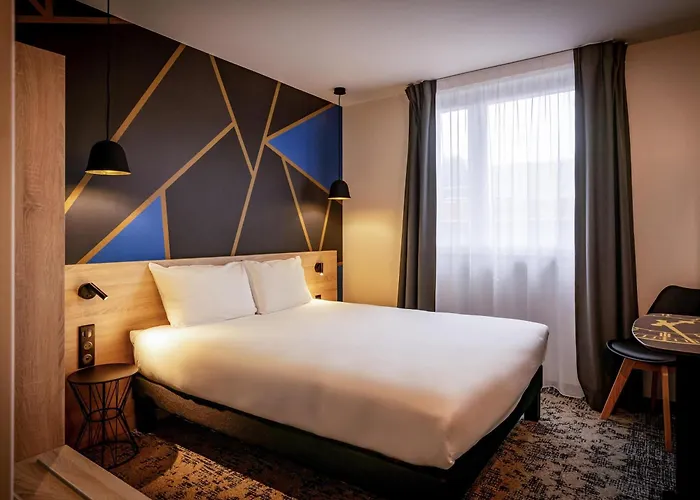 Ibis Styles Valenciennes Foret 3*