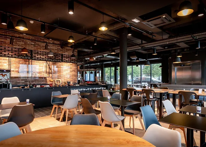 Ibis Styles Valenciennes Foret