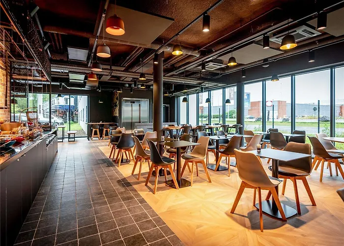 Ibis Styles Valenciennes Foret